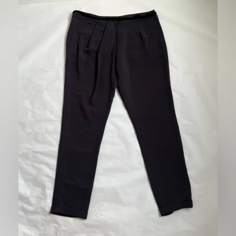 Imperial Italy Women's Tapered Legs Shift Drape Pants Trousers Dark Gray M NWOT